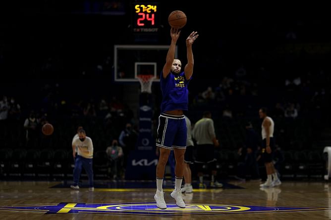 Watch: Steph Curry seen adjusting his shooting mechanics as he tries to get over his shooting slump