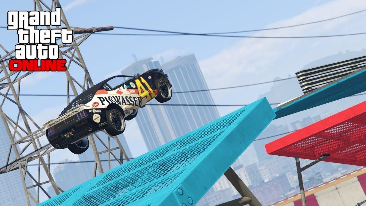 GTA Online fans love the insane stunt race series (Image via YouTube @olega_aka_djmeg)
