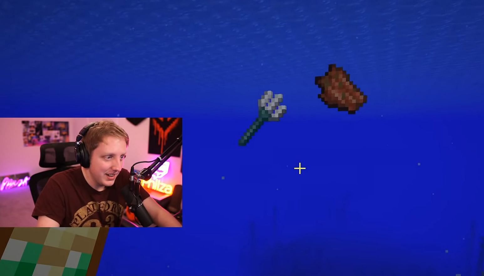 Ph1LzA finds a trident on Origins SMP (Image via Canooon/YouTube)