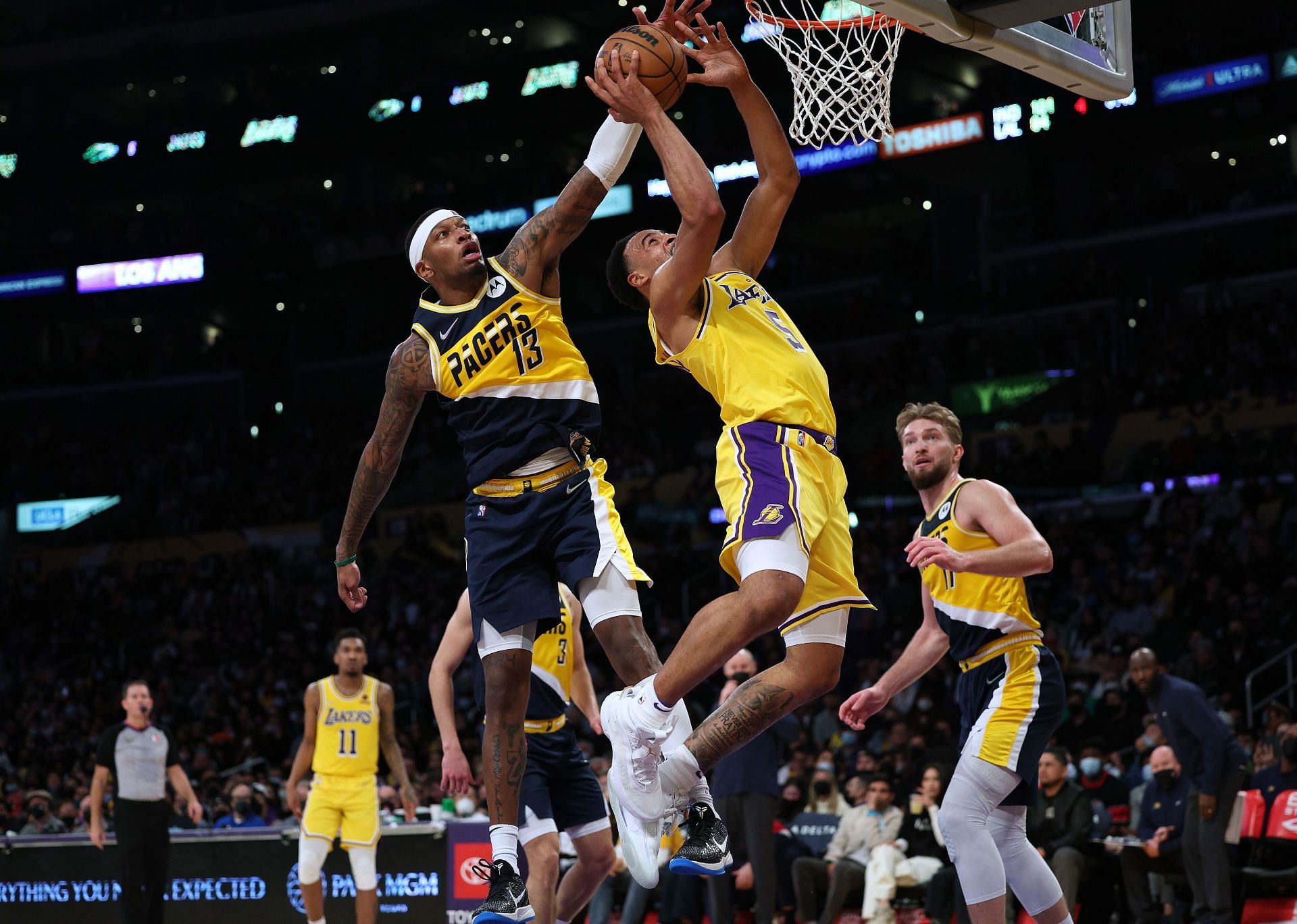 Indiana Pacers v Los Angeles Lakers