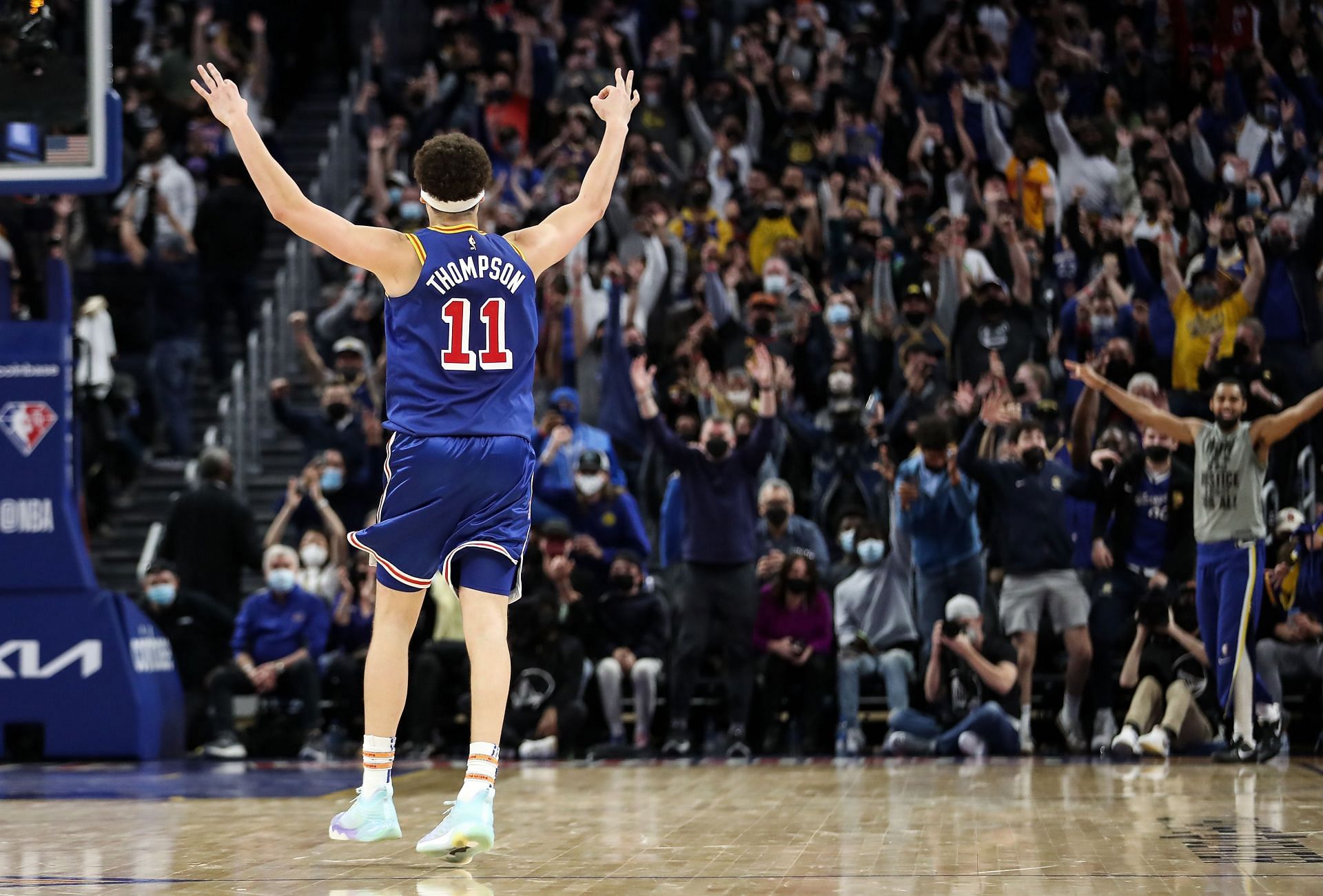 Klay Thompson of the Golden State Warriors celebrates his three-point make