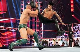 WWE के मौजूदा चैंपियन की 11 महीने बाद बादशाहत हुई खत्म, दिग्गज ने पिन करते हुए बहुत बड़ी जीत हासिल की