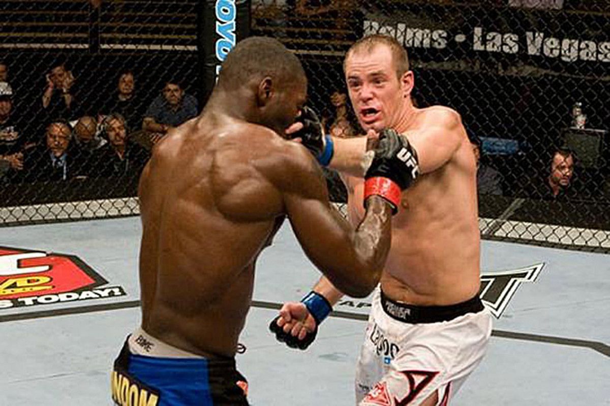 Kevin Burns (right) pulled off a dramatic upset in his short-notice octagon debut