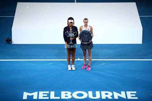 Naomi Osaka (L) and Petra Kvitova