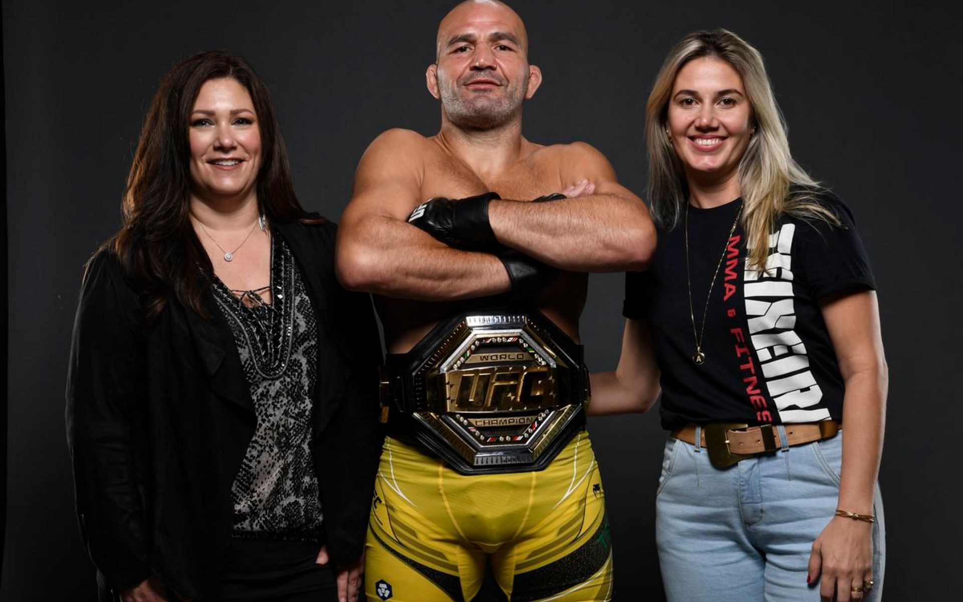 Can Glover Teixeira hold onto his UFC light-heavyweight title throughout 2022?