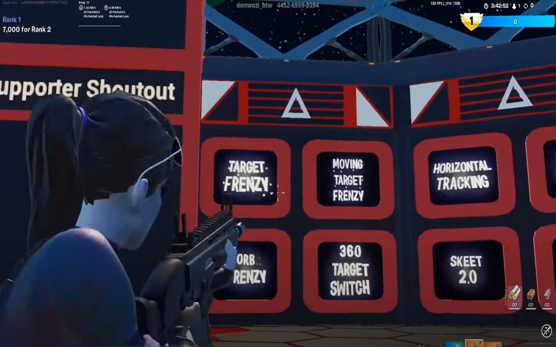 Aim training maps in Fortnite help players get better with weapons (Image via Donwozi/YouTube)