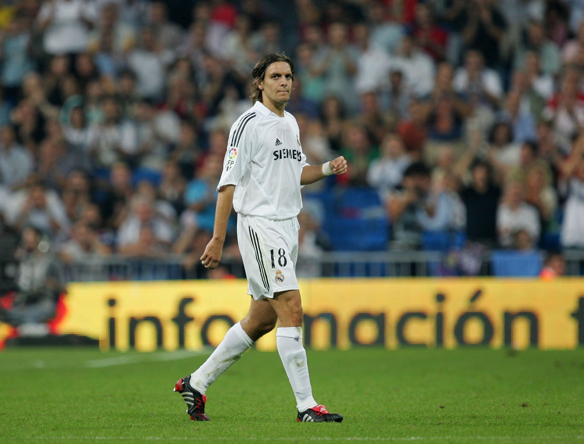 Jonathan Woodgate being sent off - Real Madrid v Athletic Bilbao