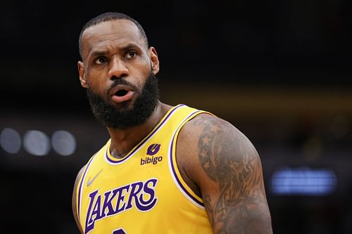 LA Lakers superstar forward LeBron James has led Los Angeles to a 21-20 record.