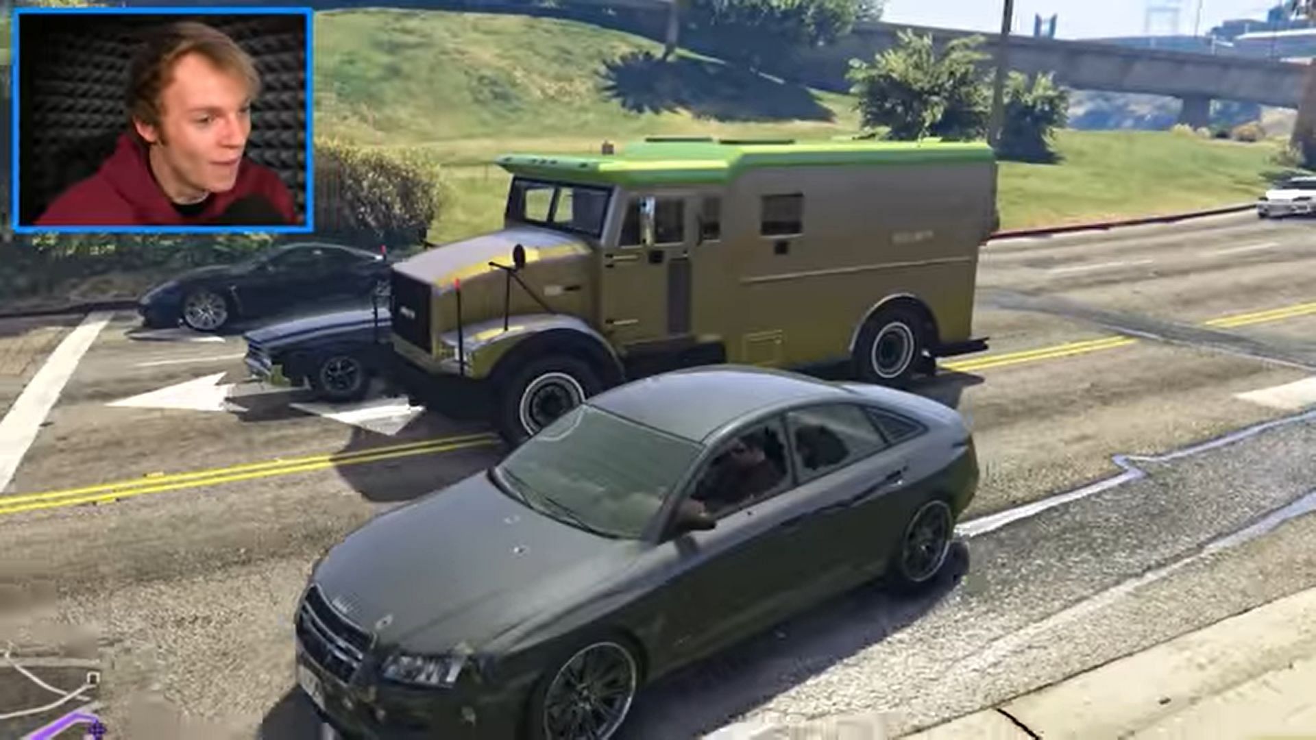 Are there banks on gta 5 фото 39