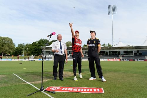 Super Smash T20 - Canterbury Kings vs Wellington Firebirds