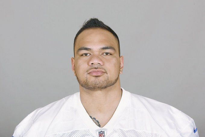 Ex-NFL defensive lineman Junior Siavii dies in prison while