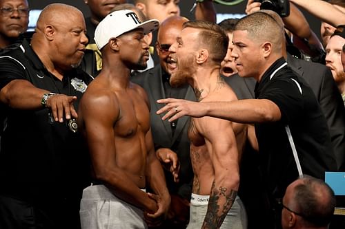 Floyd Mayweather Jr. vs. Conor McGregor - Weigh-in