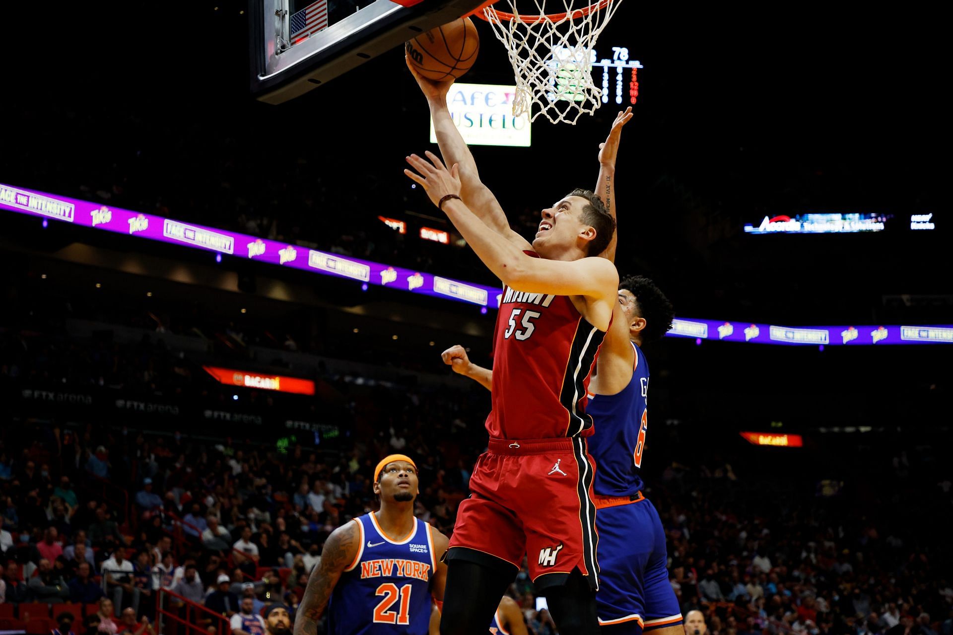 New York Knicks vs Miami Heat