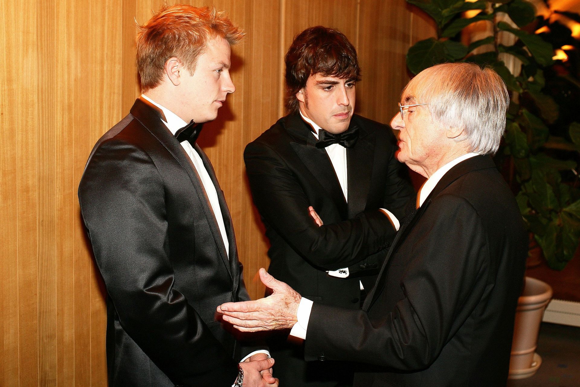 Kimi Raikkonen (left) and former F1 boss Bernie Ecclestone (right) at the FIA Prize Giving Gala in 2007 (Photo by FIA via Getty Images)