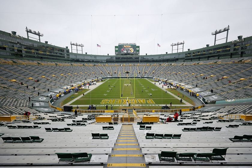 playoff games at lambeau field