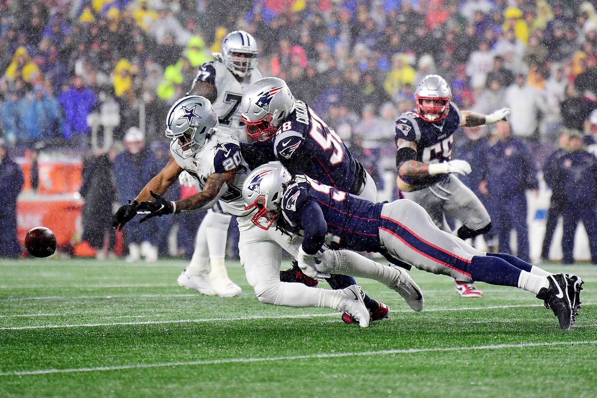 Collins (58) making a takedown during a November 2019 game (Photo: Getty)