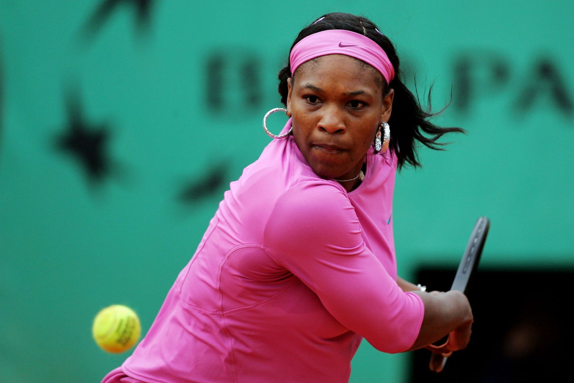 Serena Williams practicing with Sascha Bajin before Roland Garros in 2007