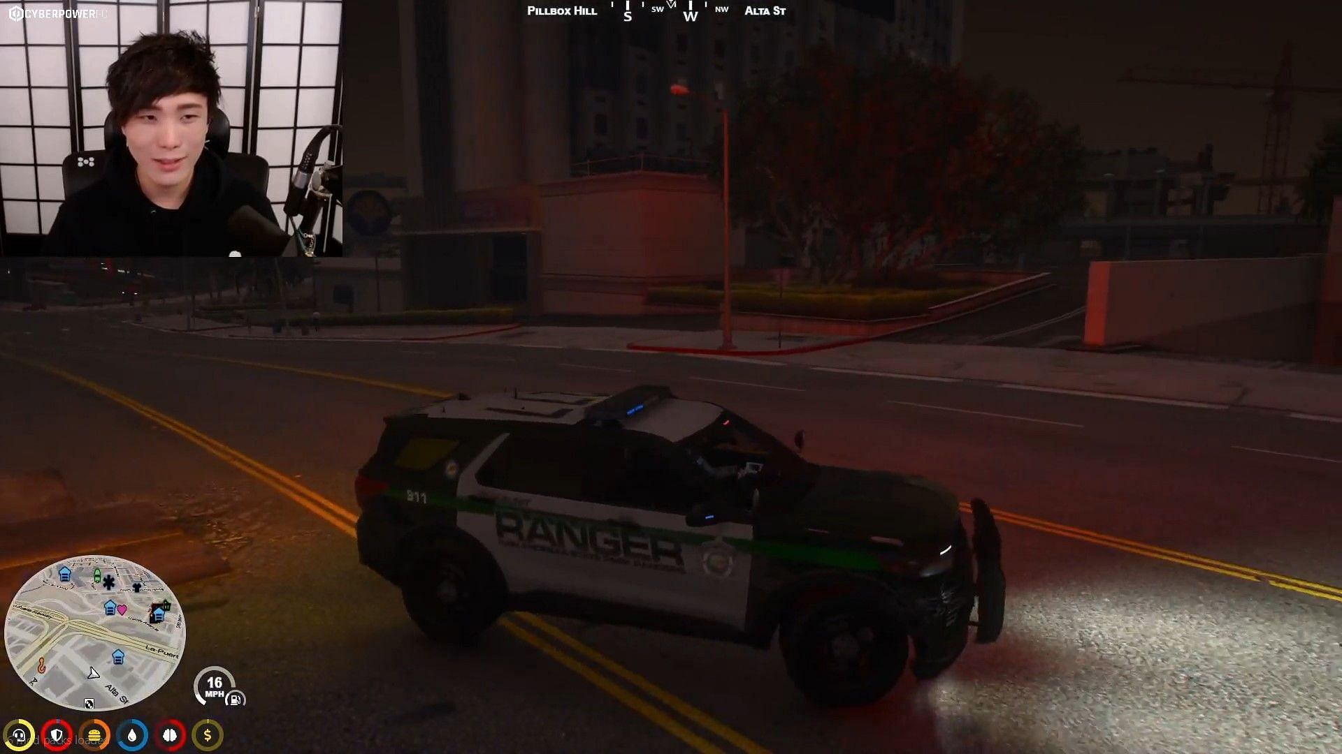 Arrested Sykkuno marvels at the lack of teamwork shown by the police in NoPixel GTA RP server (Image via Twitch/Sykkuno)