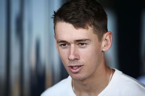 Alex de Minaur won the night session match on Rod Laver Arena.