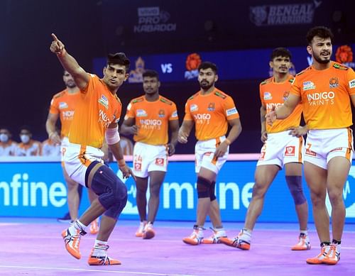 Puneri Paltan in action during the Pro Kabaddi League - Image Courtesy: PKL Twitter