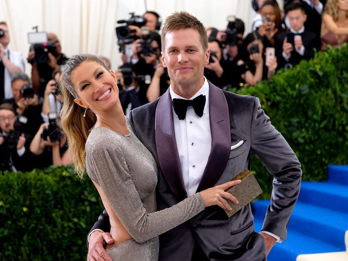 Tom Brady launches clothing line on his draft card