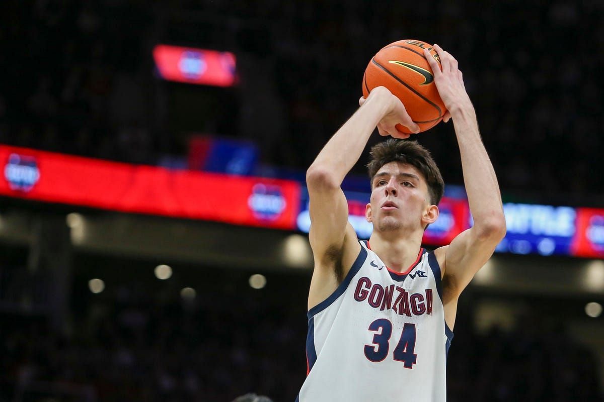 Gonzaga freshman center Chet Holmgren