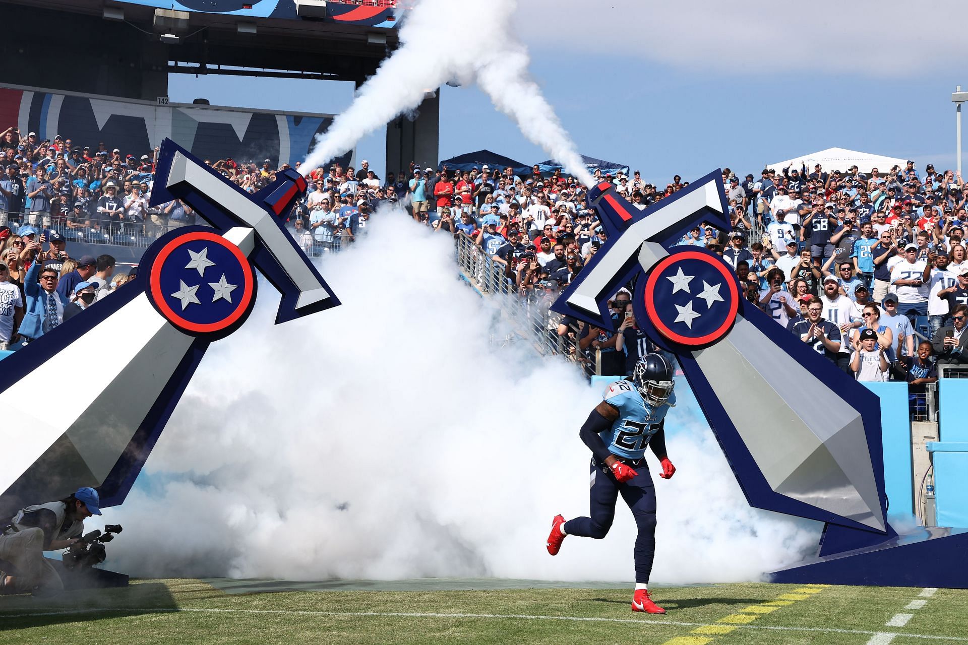 Titans activate RB Derrick Henry off IR ahead of Divisional Round game vs.  Bengals