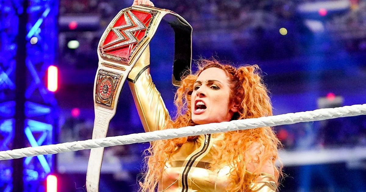 Becky Lynch retains her WWE RAW Women&#039;s title at Royal Rumble