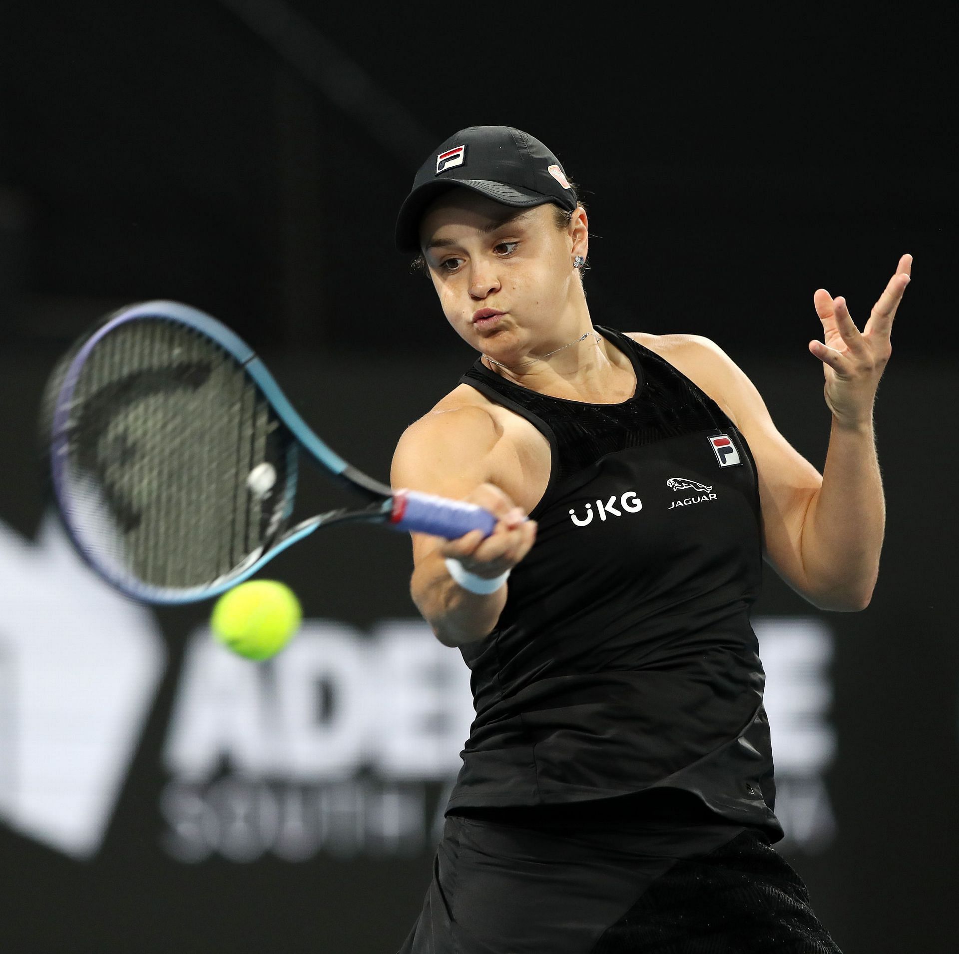 Ashleigh Barty cruised into the semifinals of the Adelaide International