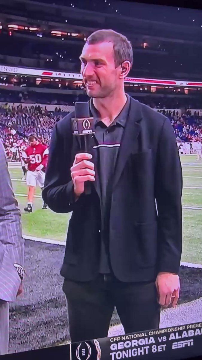 CFP championship: Andrew Luck looks skinny at title game