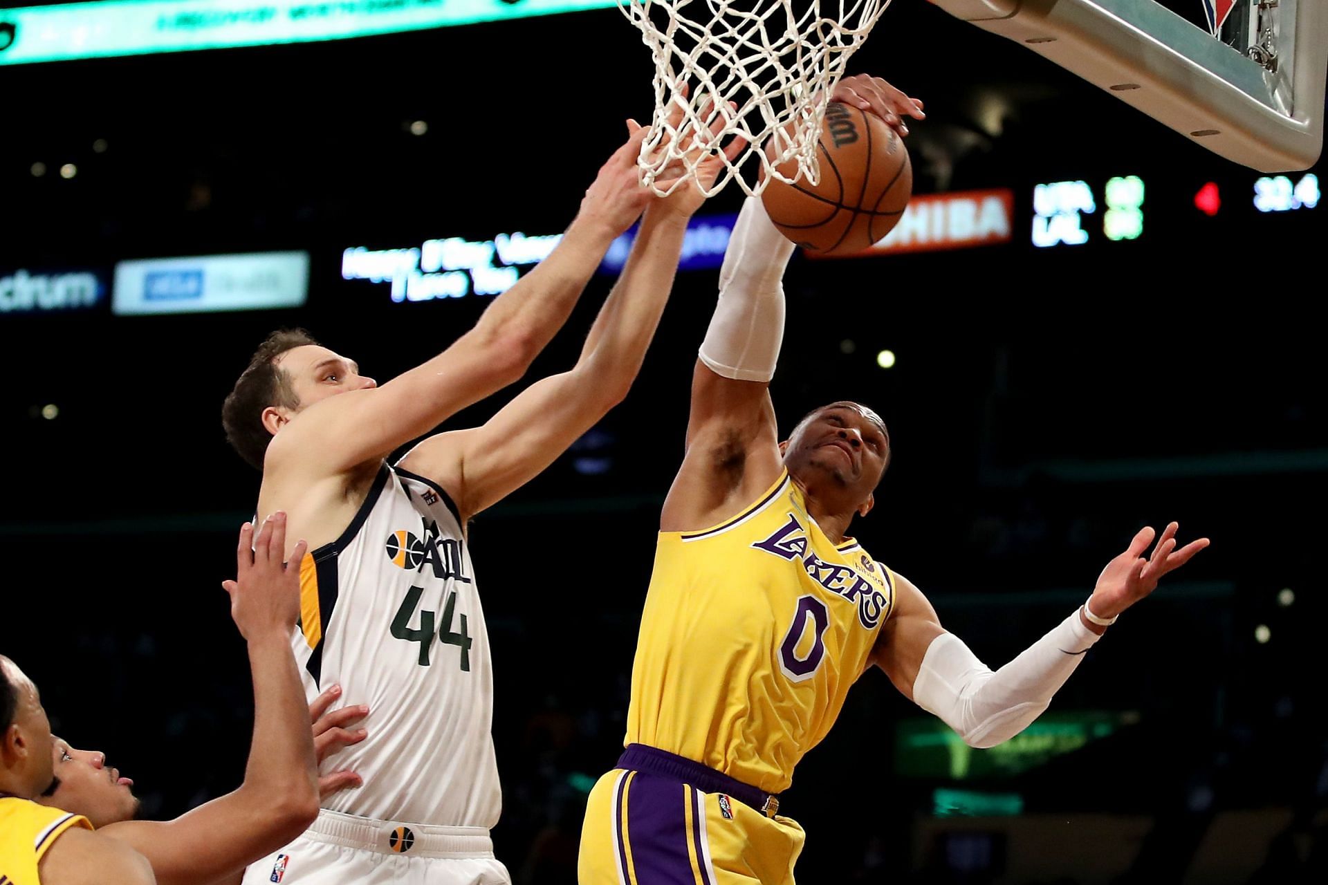 Westbrook gets to the rim during Utah Jazz vs Los Angeles Lakers.