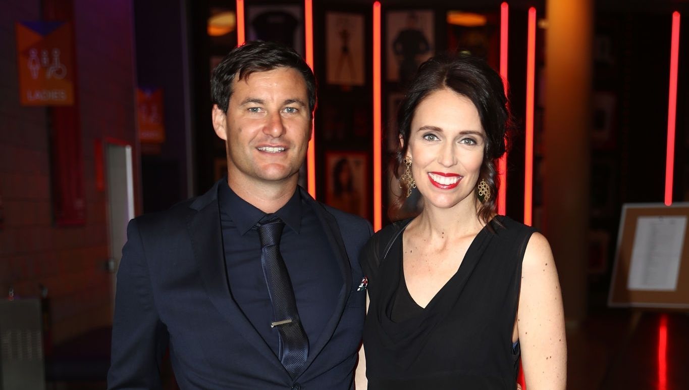 Jacinda Ardern&#039;s longtime partner Clarke Gayford is a radio and TV host (Image via Phil Walter/Getty Images)