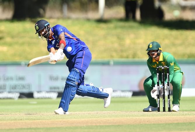 3 reasons why KL Rahul should bat at No.5 in ODIs