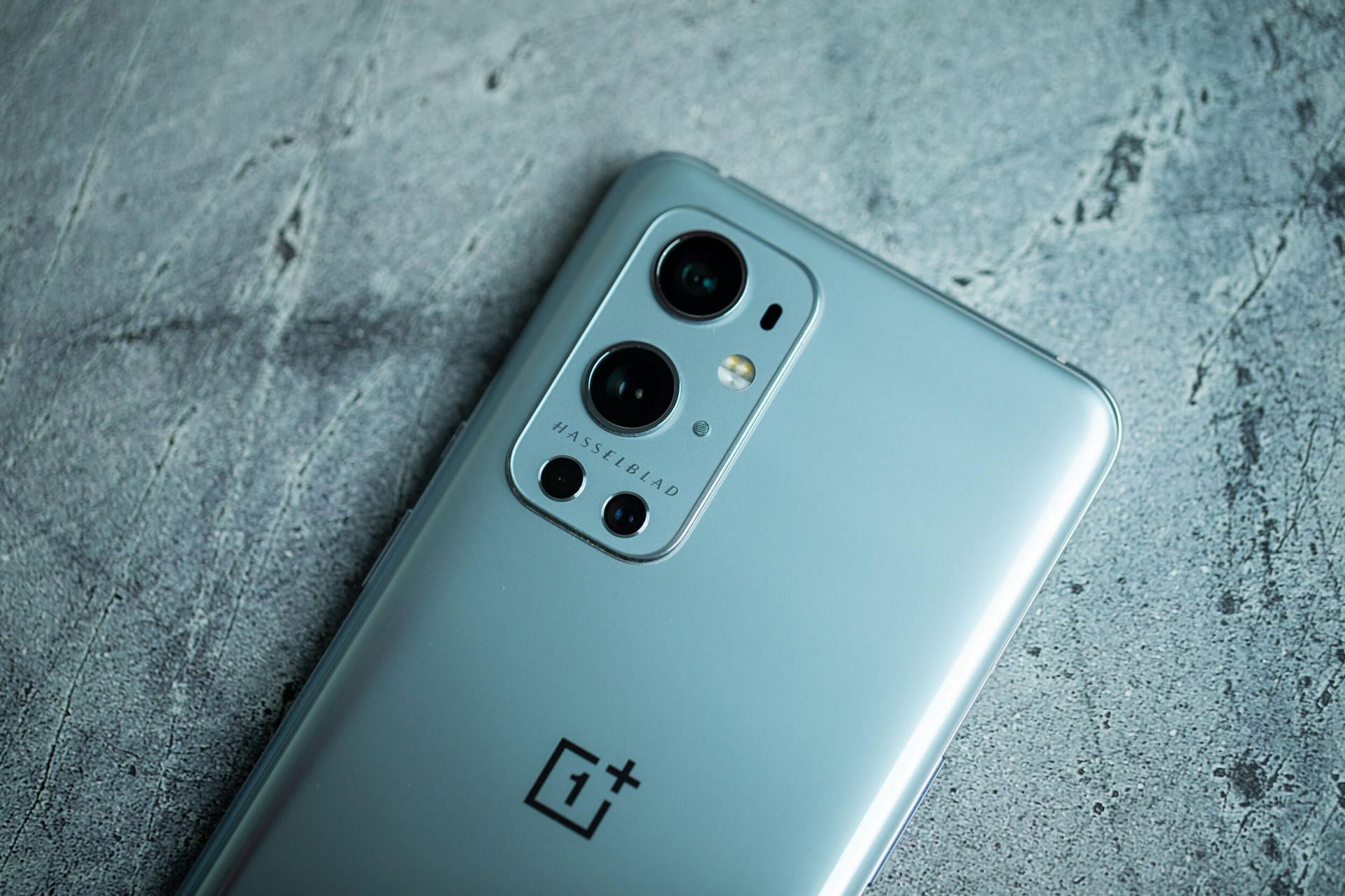 Amazing Android phones like the OnePlus 9 Pro doesn&#039;t come with a standard headphone jack (Image via DigitalTrends)