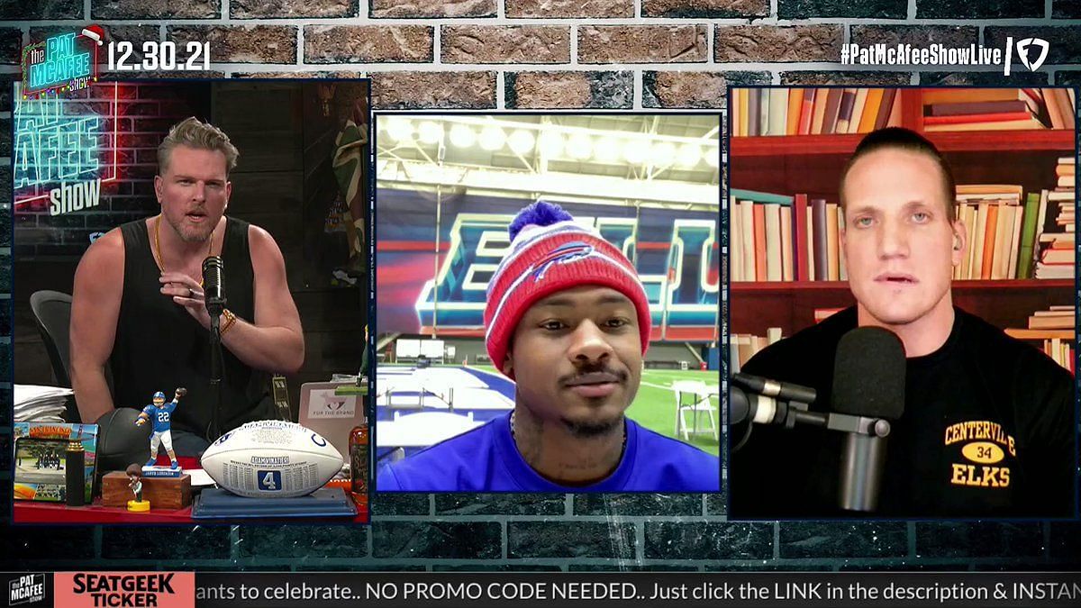 Hot mic picks up Stefon Diggs's profane message for Patriots fans