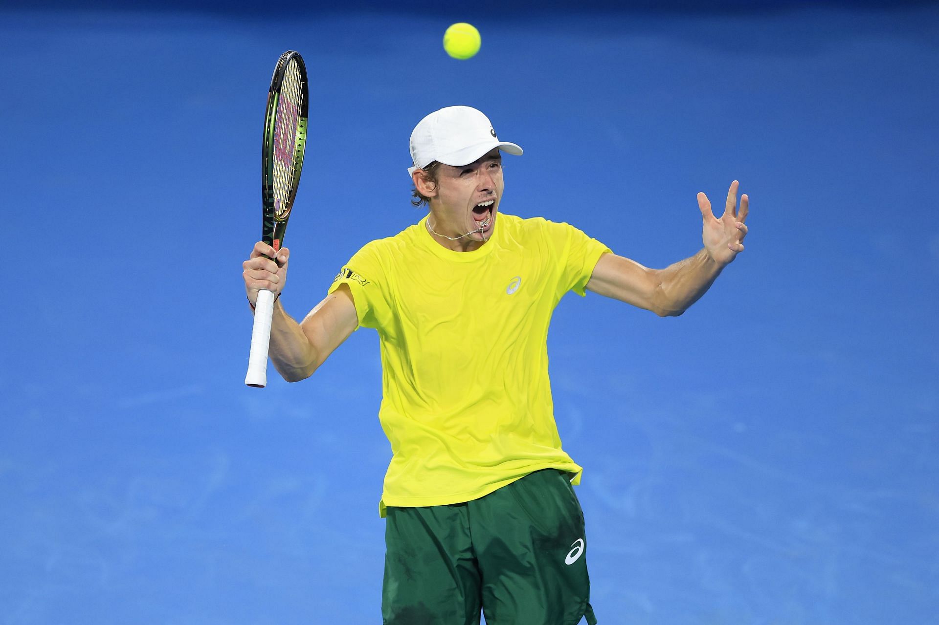 Alex de Minaur could not contain his emotions after defeating Matteo Berretini at the 2022 ATP Cup 