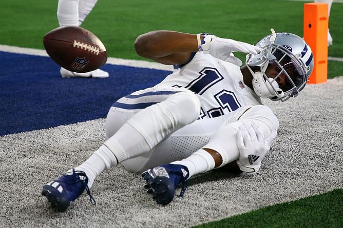 NFL injury report: 5 notable injuries from Week 17 ft. Michael Gallup and more
