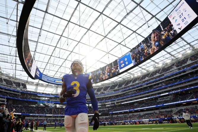 Odell Beckham Jr. flaunts his $2 million NFT during Rams practice
