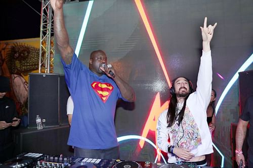 NBA legend Shaquille O'Neal (L) and Steve Aoki (R) 