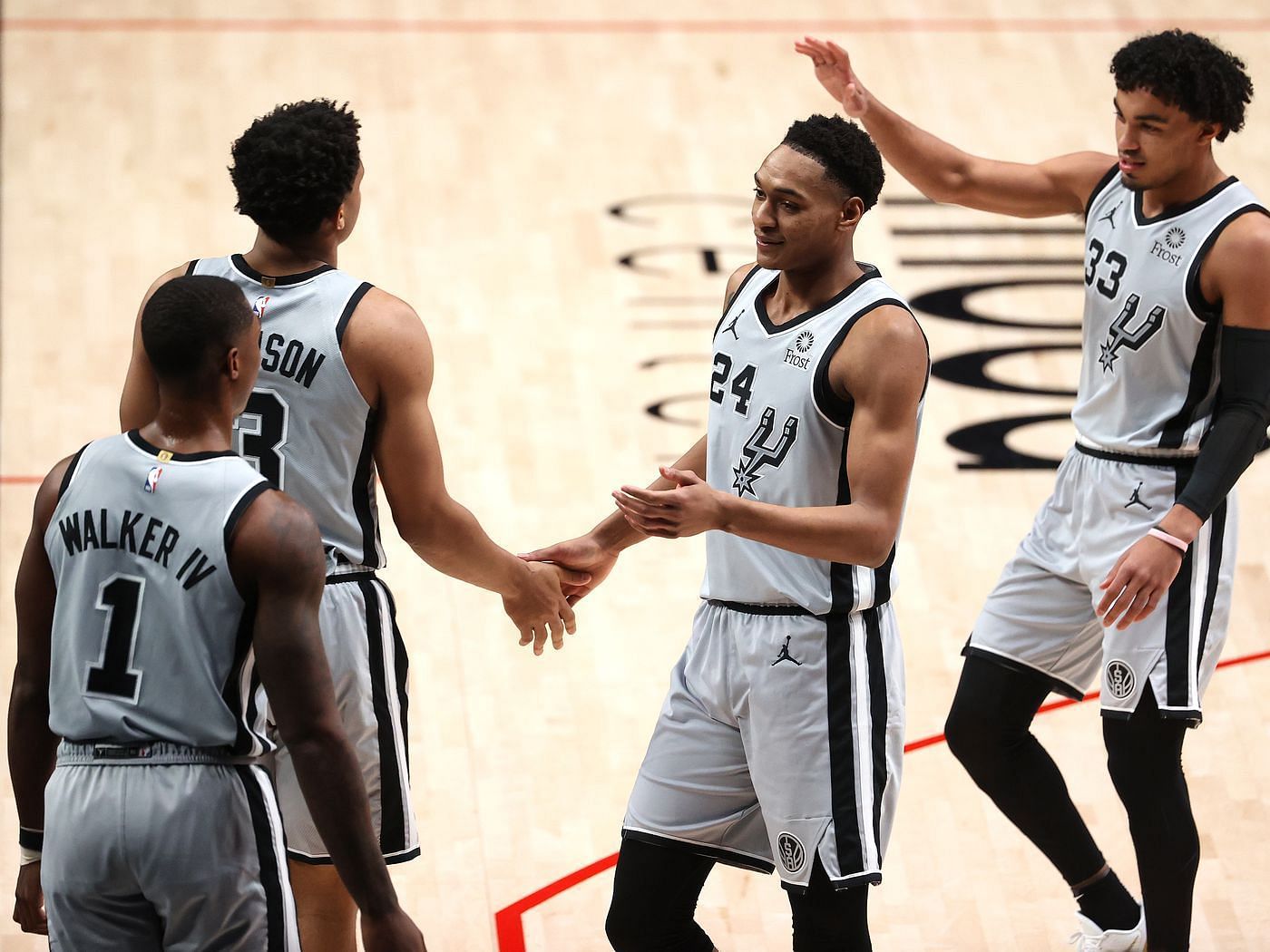 The San Antonio Spurs have played spoilers to elite teams when healthy. [Photo: Pounding the Rock]
