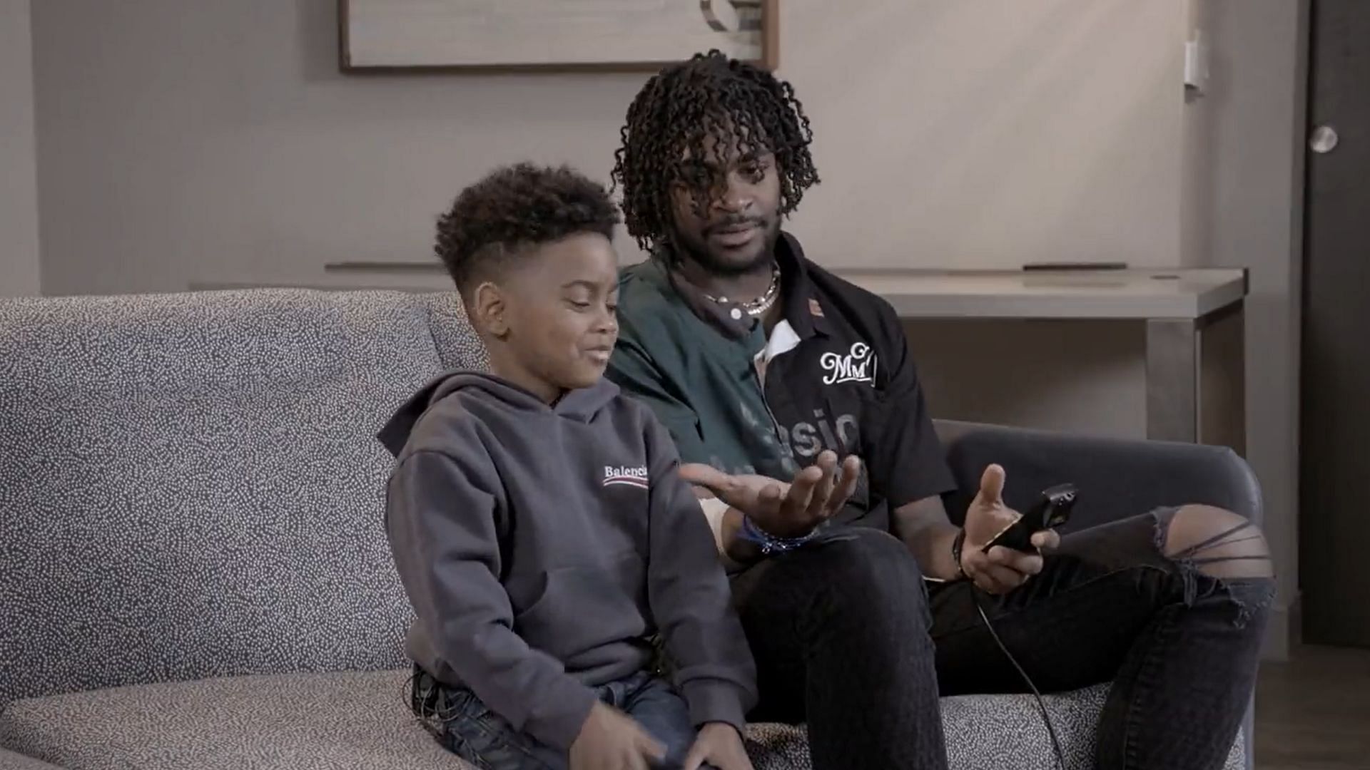 Trevon Diggs and his son Aaiden on Hard Knocks