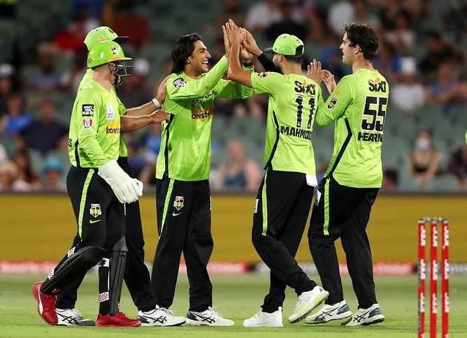 THU vs HUR prediction: Who will win today's Big Bash League 2021-22 match?