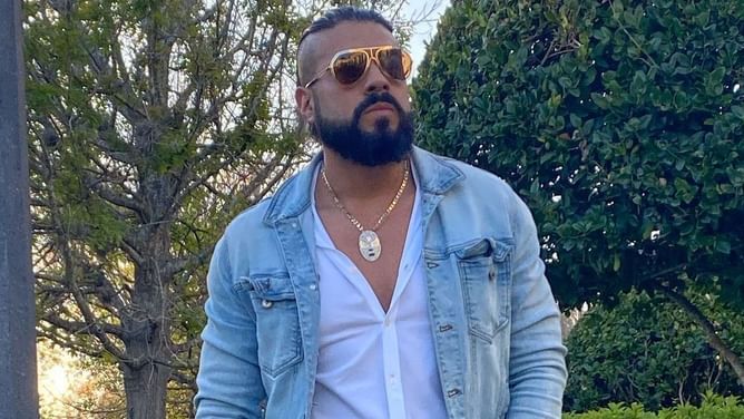 Andrade El Idolo teases the AEW debut of WWE Hall of Famer