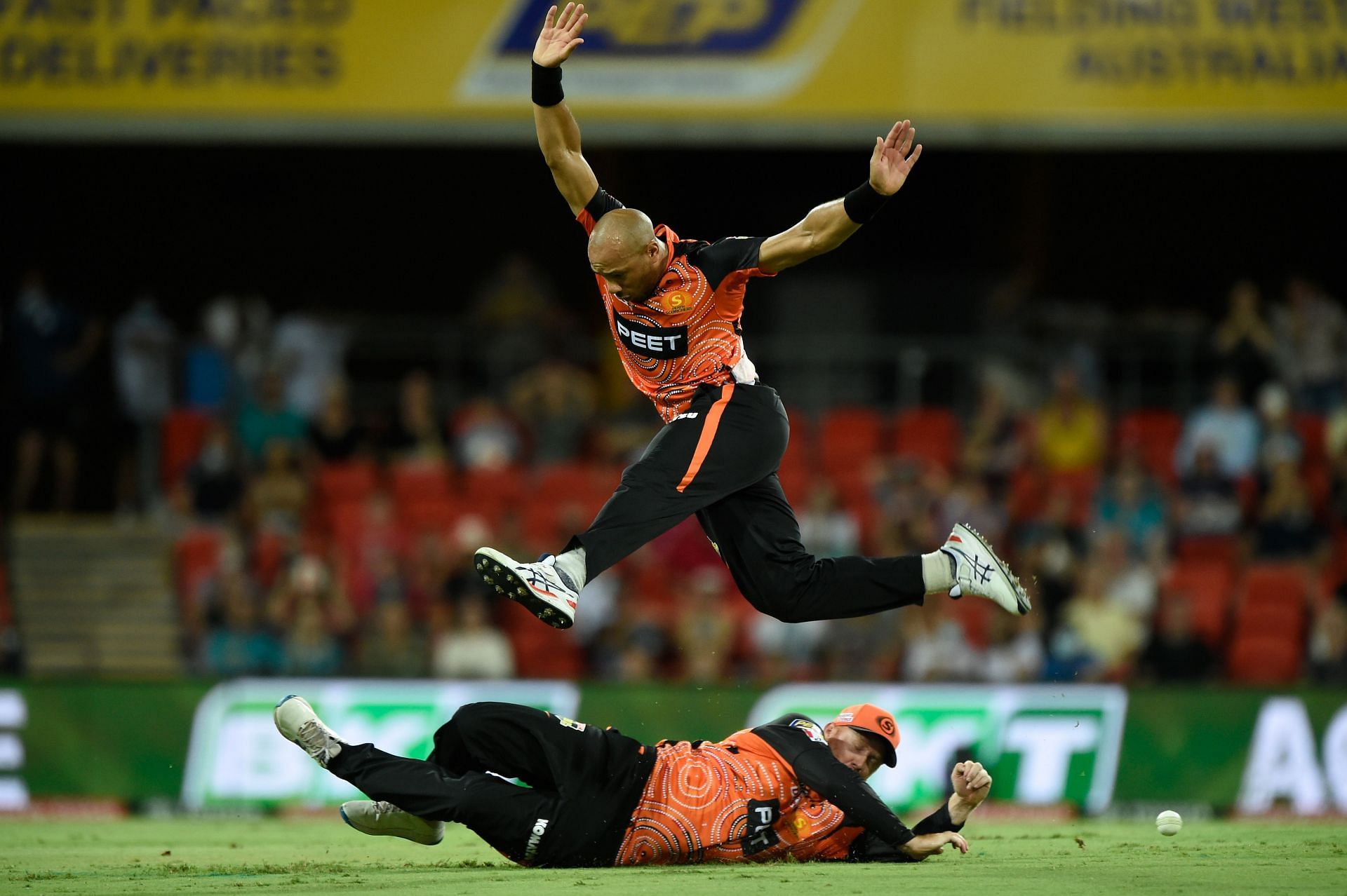 BBL - Perth Scorchers v Sydney Sixers