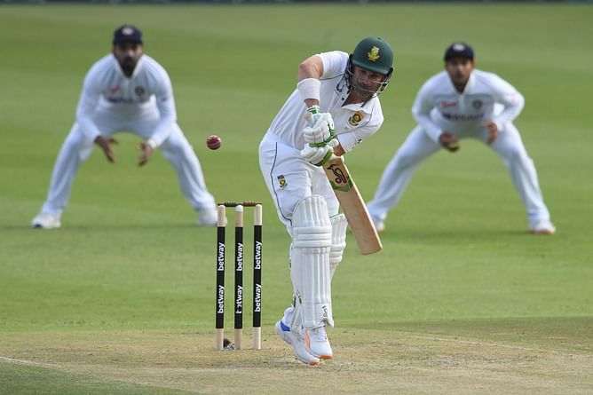 "India will concede the lead" - Aakash Chopra makes his predictions for Day 2 of the 2nd Test vs South Africa