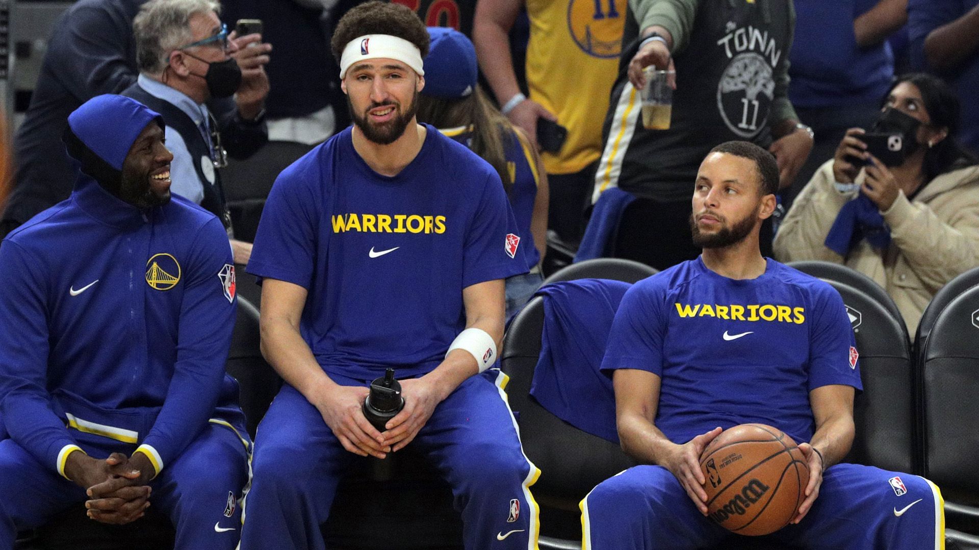 The Golden State Warriors are starting to look like the dynastic team that ruled the NBA the last few years.