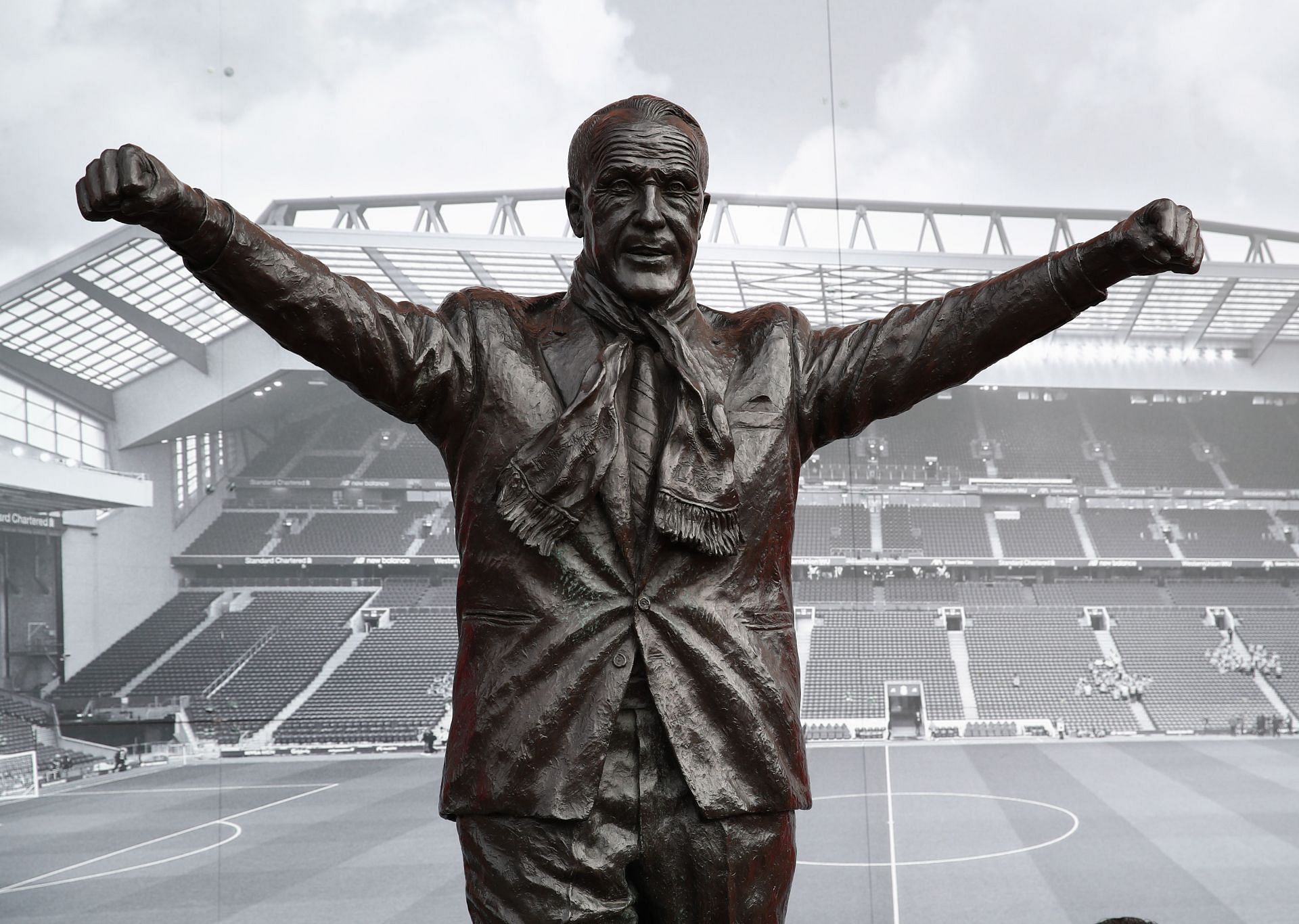 Liverpool FC honoured the legendary Bill Shankly with a statue outside Anfield.