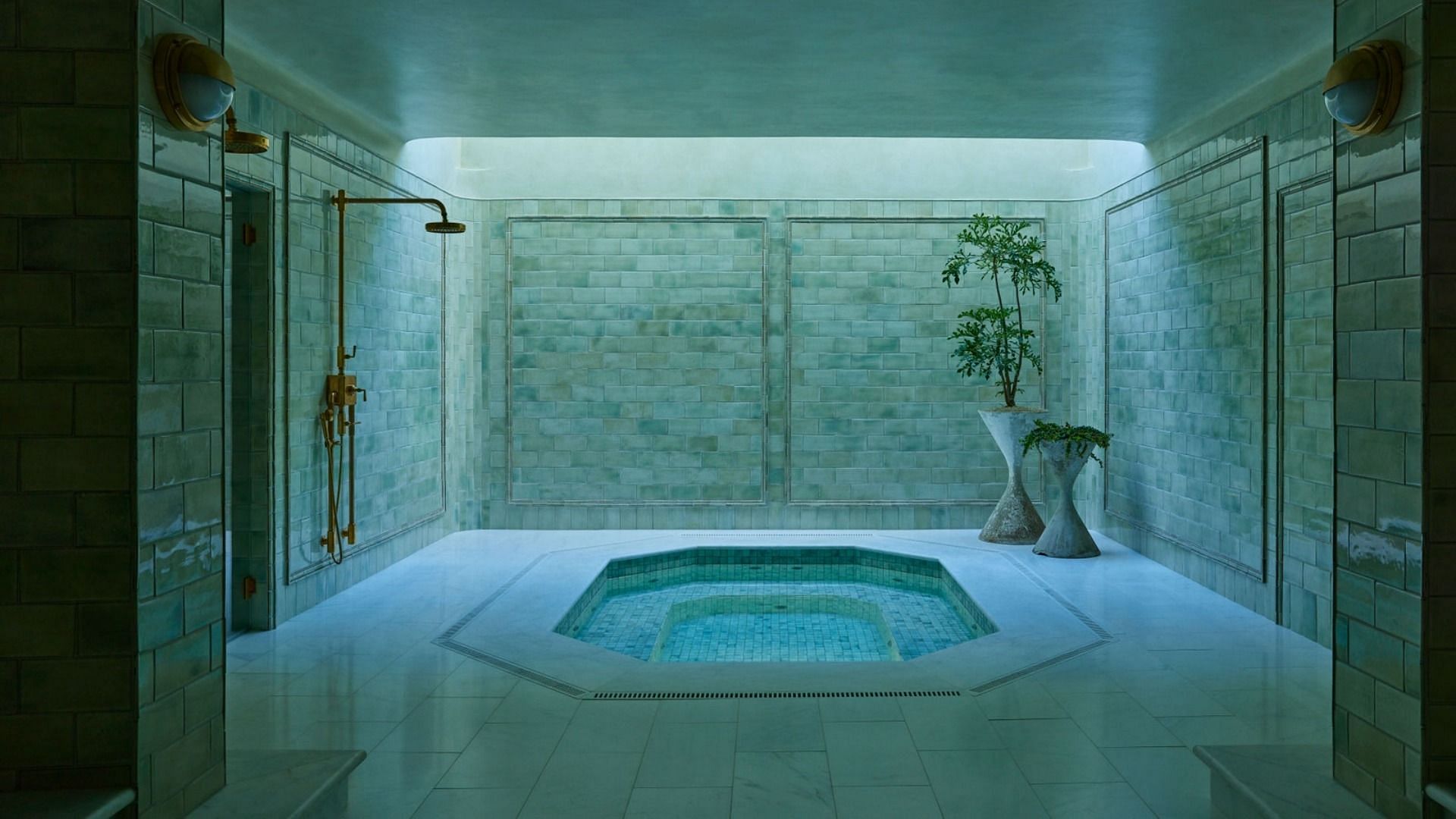 The spa (Image via Architectural Digest)
