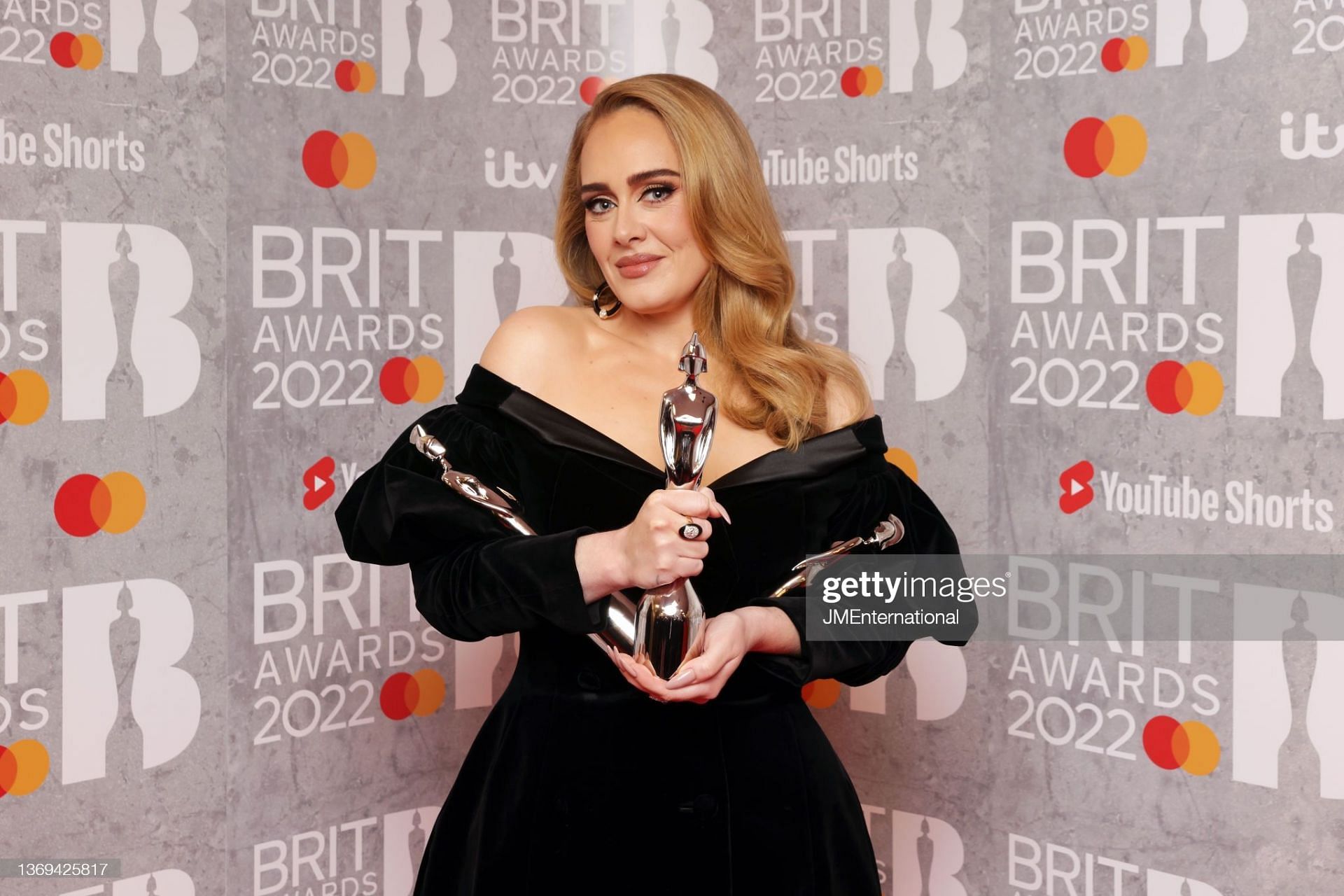 Winner: Adele at BRIT Awards 2022 (Image via Getty)
