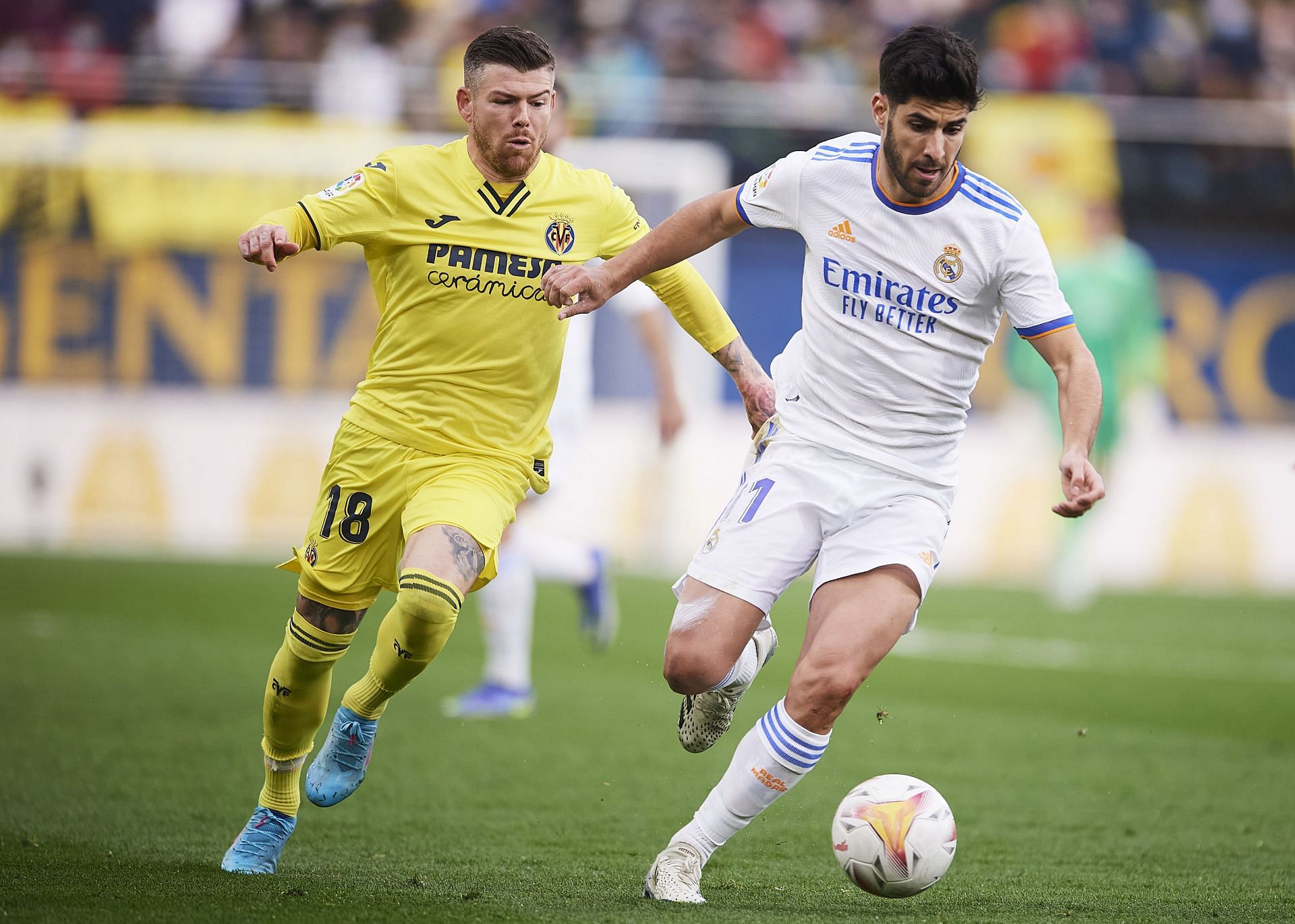 Marco Asensio (right) is firmly in Ancelotti&#039;s plans.